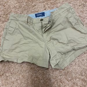 Old Navy Women’s Khaki shorts